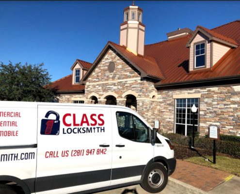 first-class-mobile-locksmith-pearland-495x400